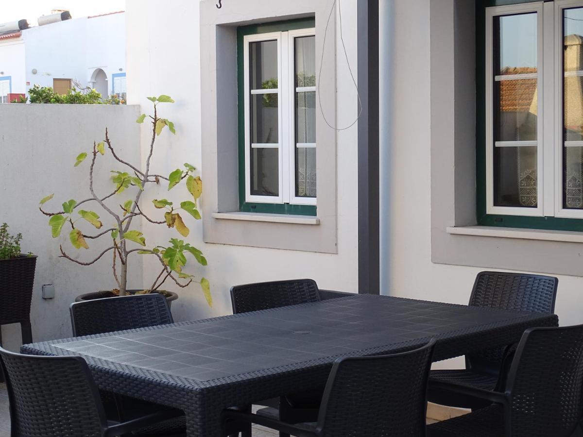 Casa Dos 2 Patios By Stay In Alentejo Вила Нова де Милфонтеш Екстериор снимка