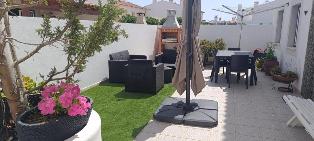 Casa Dos 2 Patios By Stay In Alentejo Вила Нова де Милфонтеш Екстериор снимка